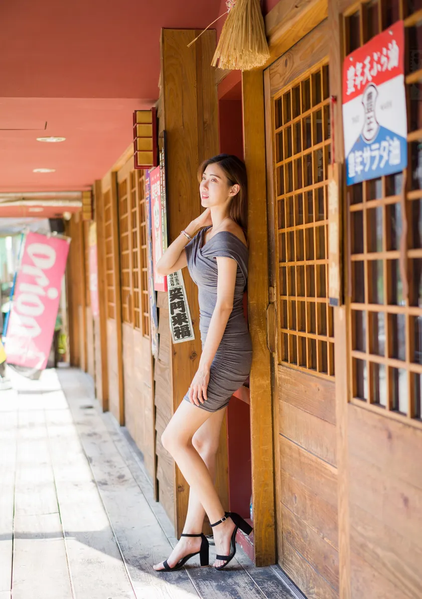 [Mzsock] NO.207 Jin Yunqiao off-shoulder dress and short skirt with high legs street photography#[54P]-36